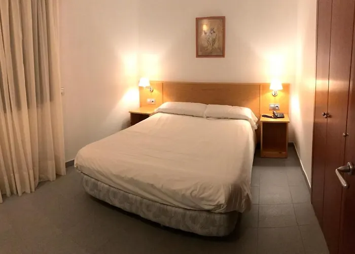 Apartamentos Turisticos Roc Del Castell